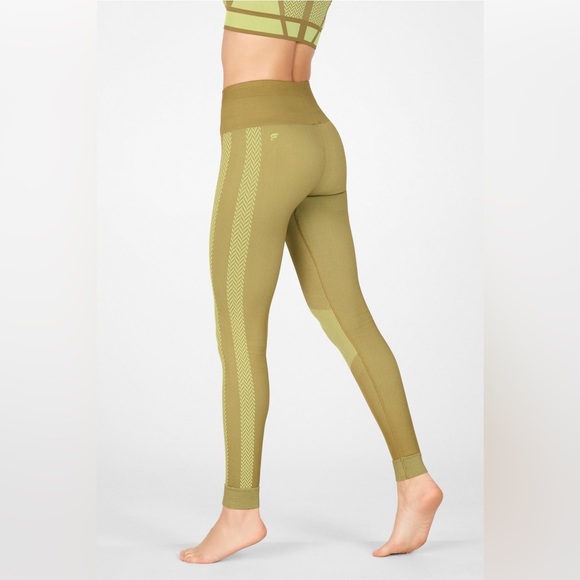 High Waisted Seamless Check Leggings Thyme Fabletics - Picture 4 of 4